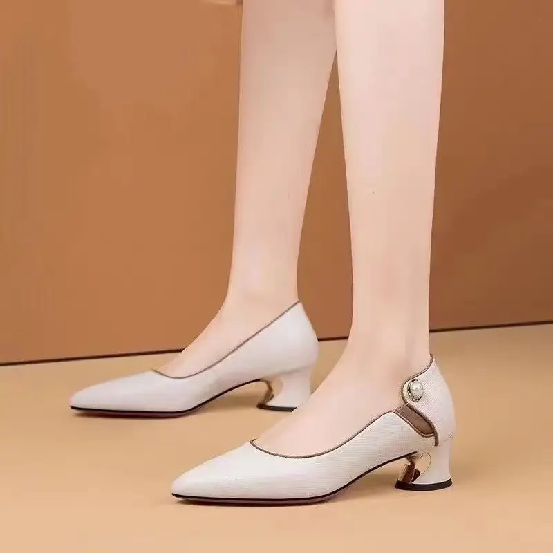 Women's Pointed Leather Heels Spring 2025 - Image 5
