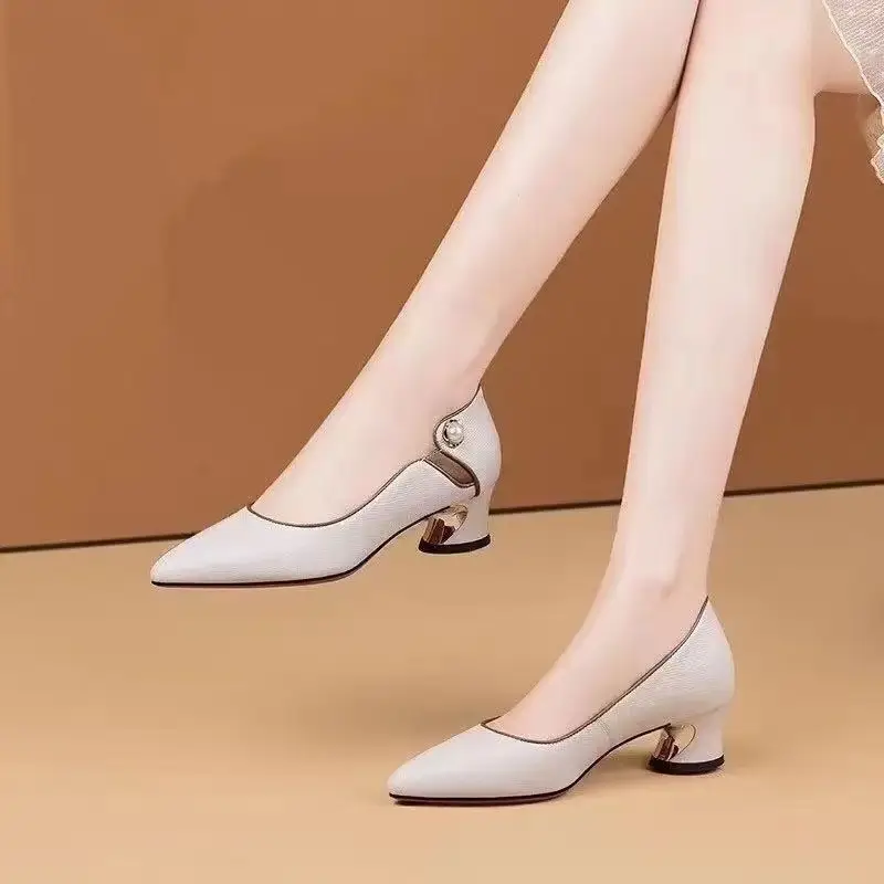Women's Pointed Leather Heels Spring 2025 - Image 6