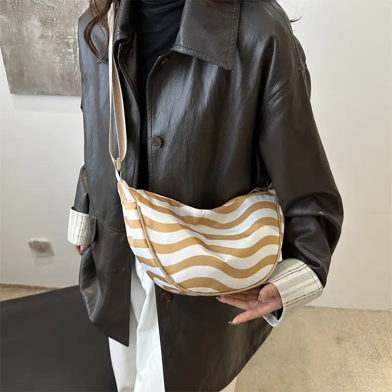 Women Casual Striped Shoulder Crossbody Bag Large Capacity