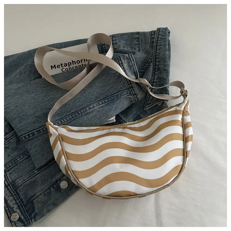 Women Casual Striped Shoulder Crossbody Bag Large Capacity — feature 18