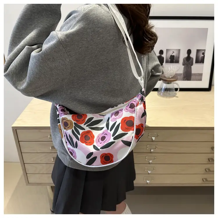 Women Casual Striped Shoulder Crossbody Bag Large Capacity — feature 36
