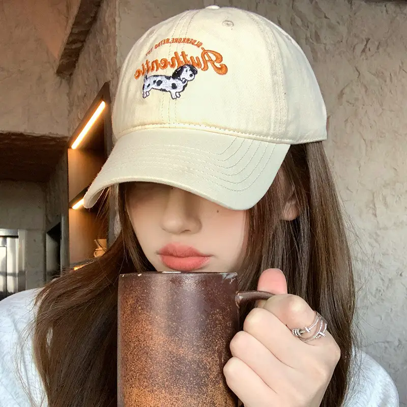 Women's Japanese-style Embroidered Baseball Cap - Image 4