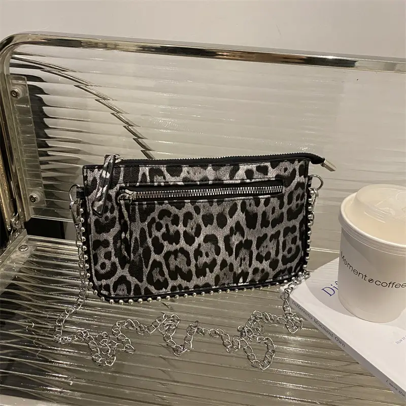 Women's Leopard Print Chain Shoulder Bag 2026 - Image 5