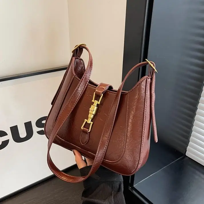 Black French Retro Shoulder Bag for Women 2025 - Image 8