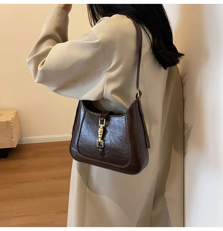 Black French Retro Shoulder Bag for Women 2025 — feature 16