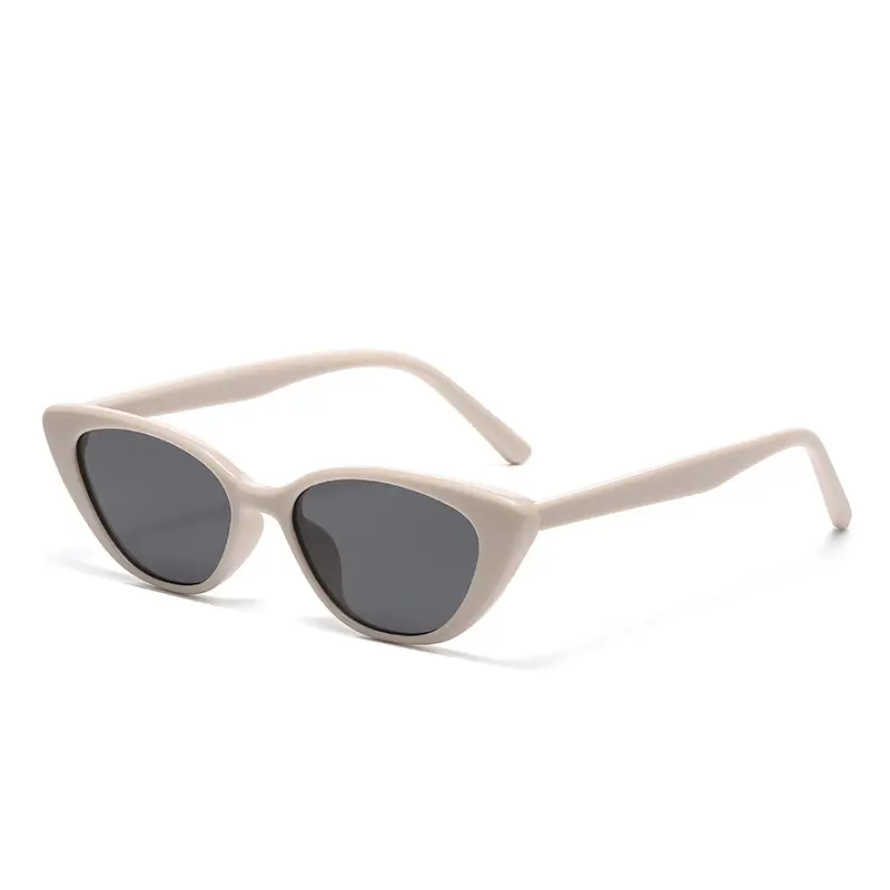 Cat's Eye Sunglasses with UV Protection - Image 11
