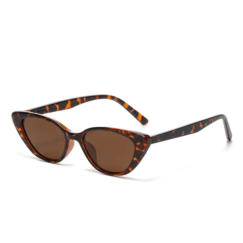 Cat's Eye Sunglasses with UV Protection - Image 3