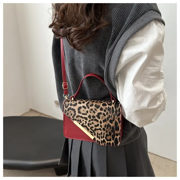 Leopard Print Shoulder Bag Women Casual 2025 Spring — feature 12