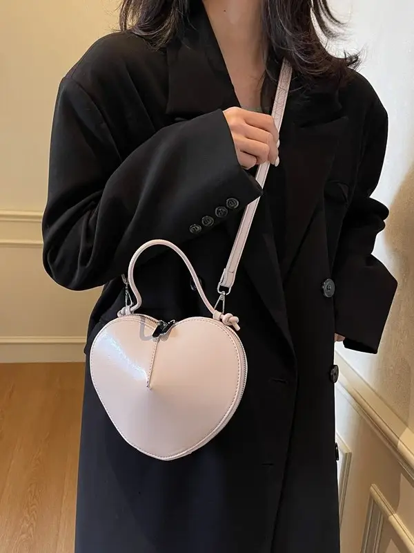 Red Heart-Shaped Women's Shoulder Bag 2024 Winter New Arrival - Image 7