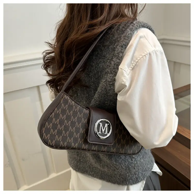 Underarm Bag with Letter Print, White, Large Capacity, Shoulder Style — feature 17