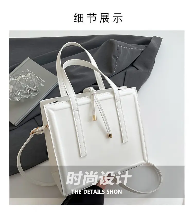 Korean Style Women's Large Capacity Tote Bag — feature 3