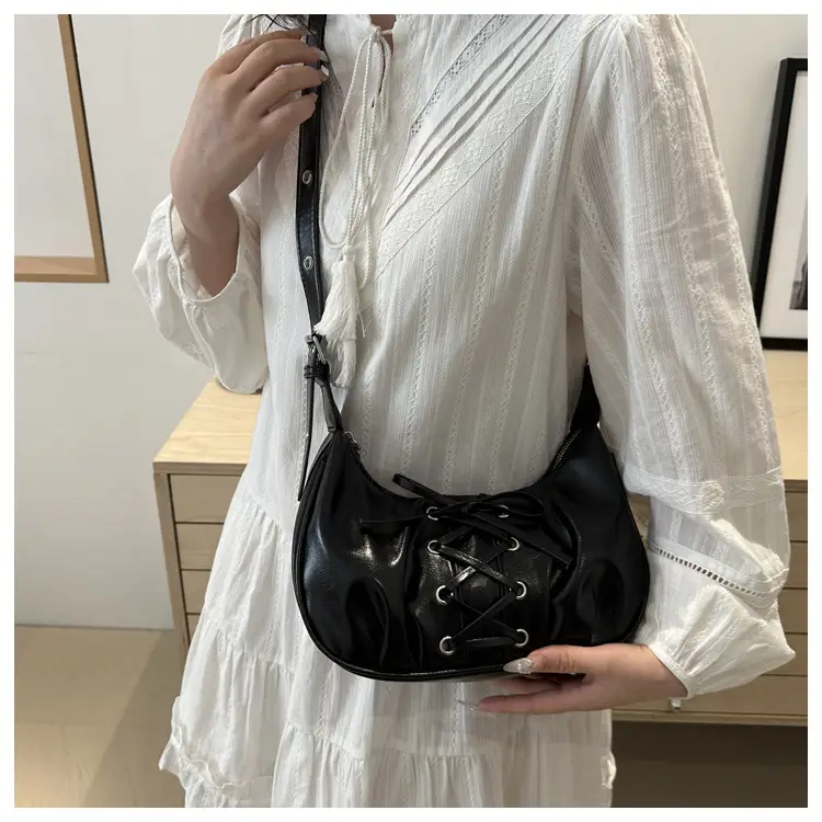 White Pleated Shoulder Bag with Bow Strap for Women — feature 18