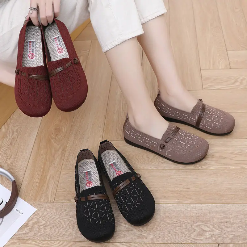 Spring New Style Old Beijing Cloth Shoes for Women, Fly-Knit Breathable Casual Loafers, Comfortable Slip-On Shoes for Middle-Aged and Elderly Mothers - Image 5