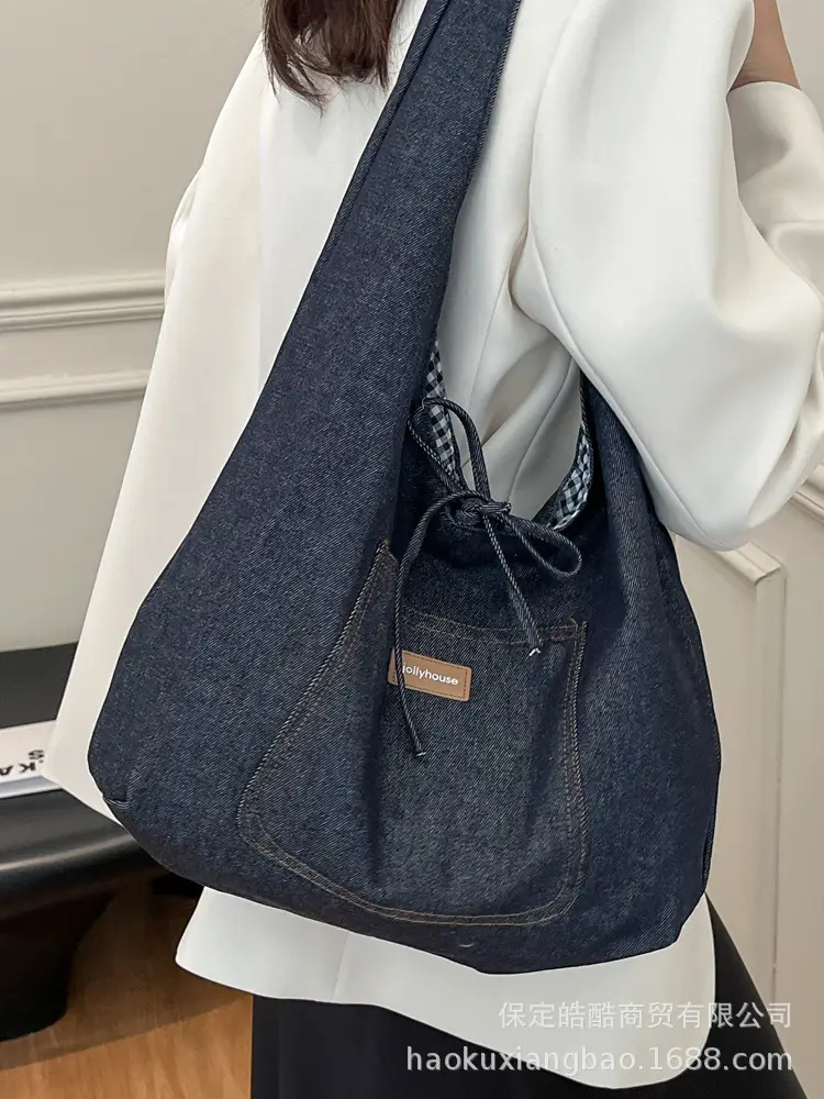 Denim Women's Large Capacity Shoulder Bag 2025