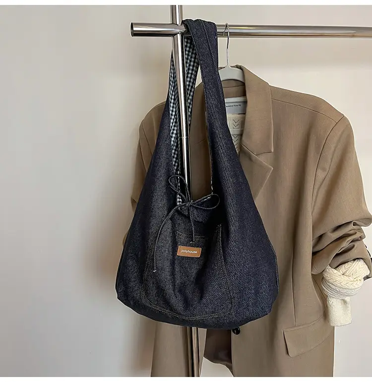 Denim Women's Large Capacity Shoulder Bag 2025 — feature 13
