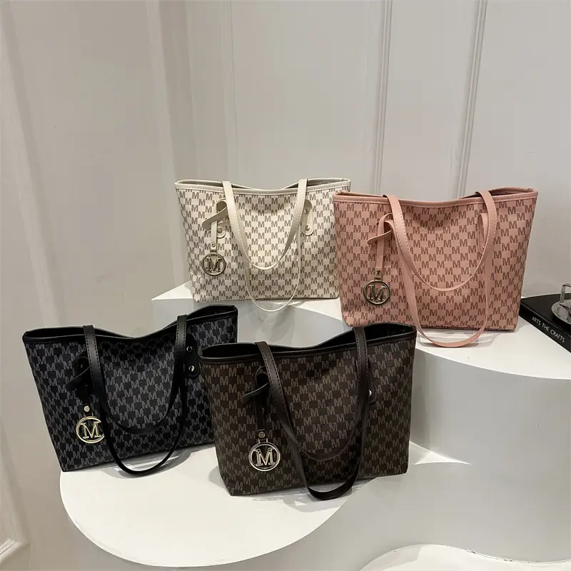 Women's Large Capacity Underarm Bag with Leather Strap - Image 7