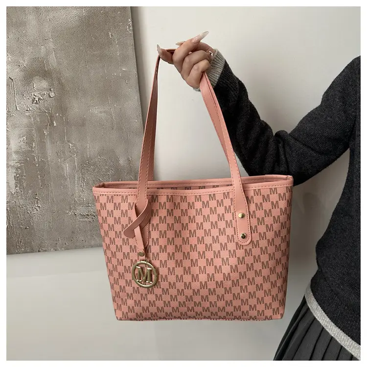 Women's Large Capacity Underarm Bag with Leather Strap — feature 20