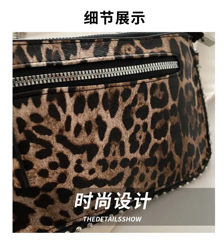 Gold Metallic Crossbody Bag with Chain Strap — feature 4