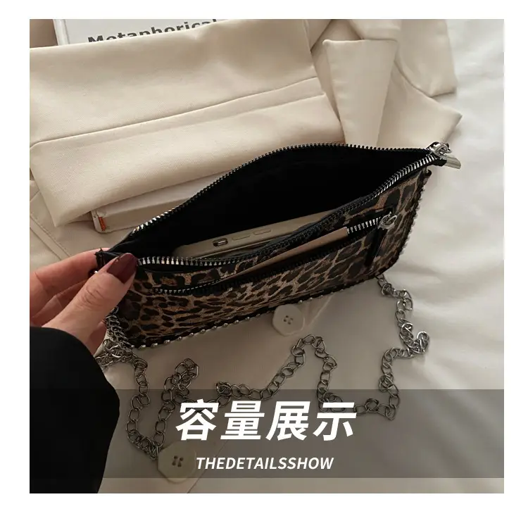 Gold Metallic Crossbody Bag with Chain Strap — feature 8