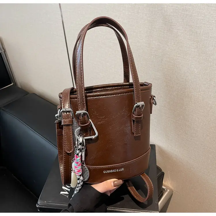 Vintage Contrast Bucket Bag Women 2025 New Fashion — feature 20