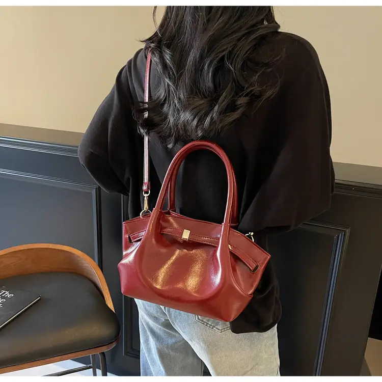 2025 Spring New High-end Handheld Fashion Bucket Bag — feature 21