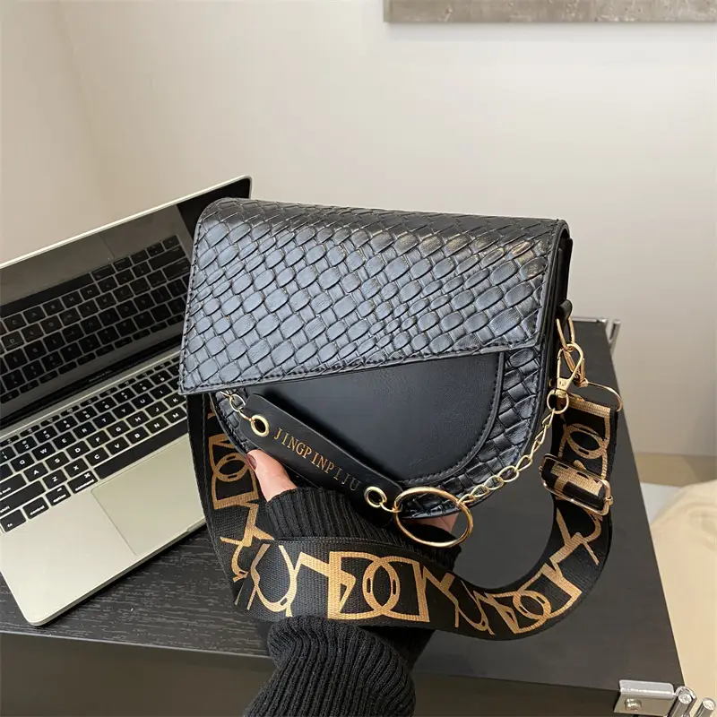 New Color Wide Shoulder Strap Saddle Bag 2025 - Image 7