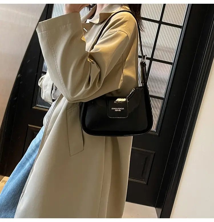 Women's Beige Leather Shoulder Bag with Silver Strap — feature 16