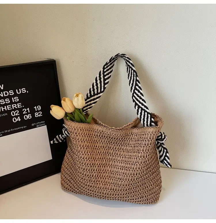 French Spring Niche Artistic Braided Tote Bag 2025 — feature 20