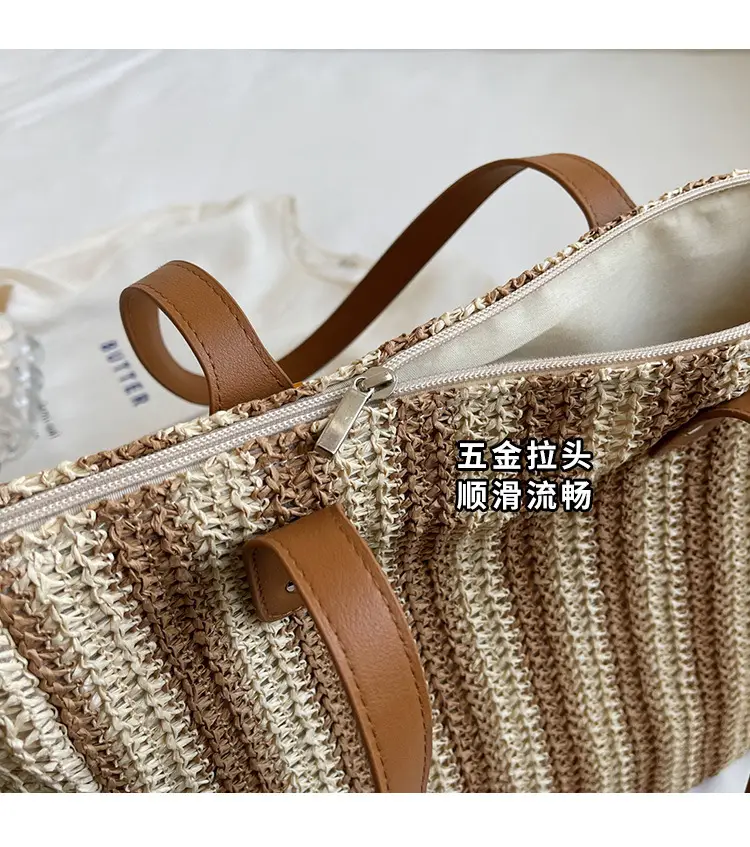 Western Style Women's Striped Stripe Shoulder Bag 2025 — feature 5