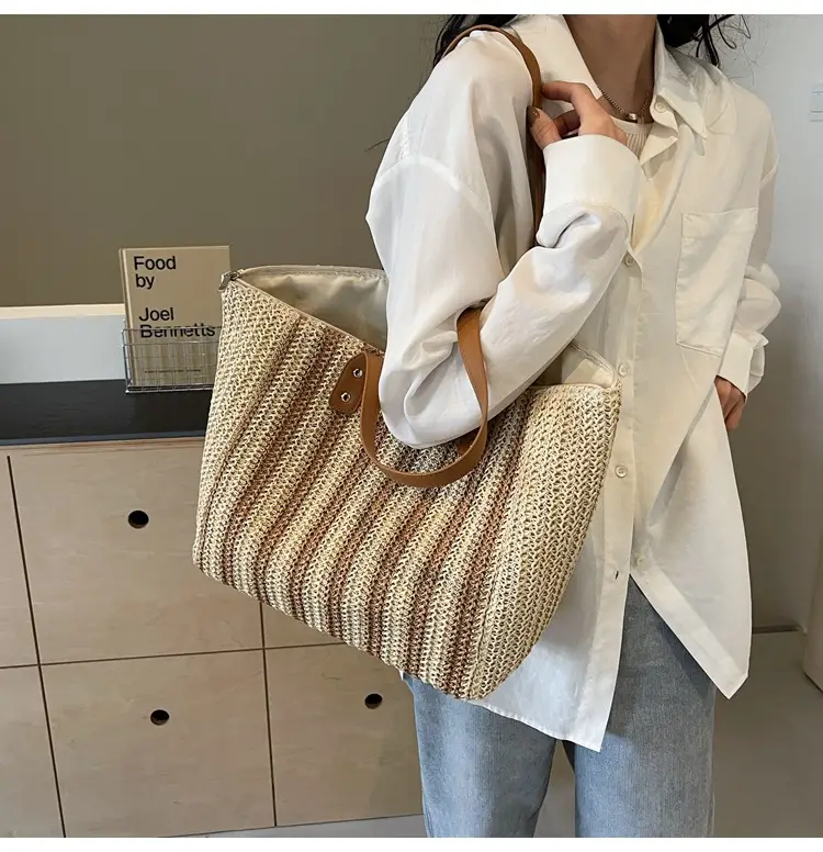 Western Style Women's Striped Stripe Shoulder Bag 2025 — feature 7
