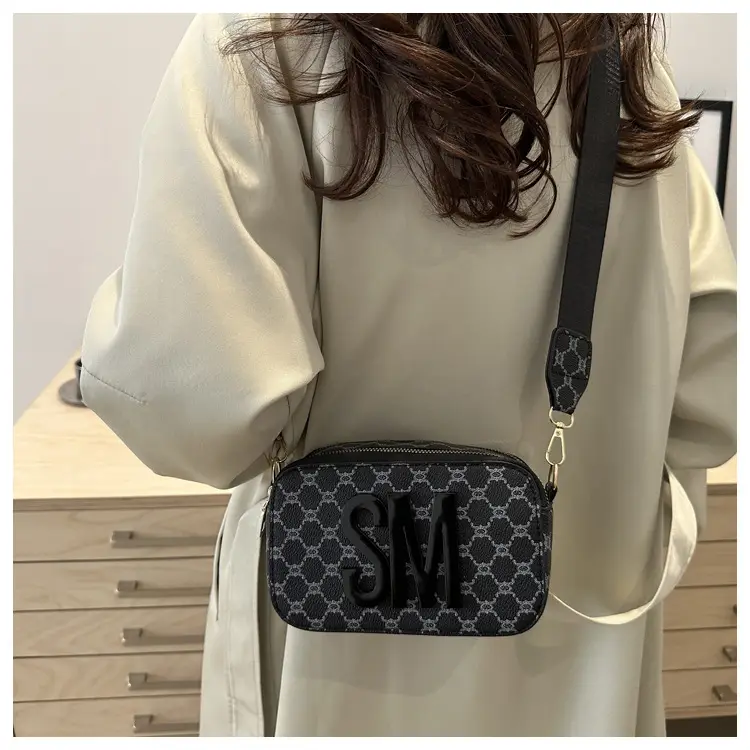 2025 Letter Small Square Shoulder Bag for Women — feature 36