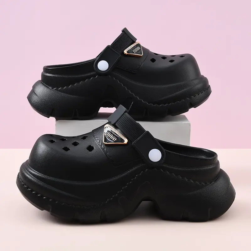 Thick-soled hole shoes women's summer outdoor wear heightening non-slip toe-covered EVA breathable non-smelly feet wear-resistant beach slippers - Image 2