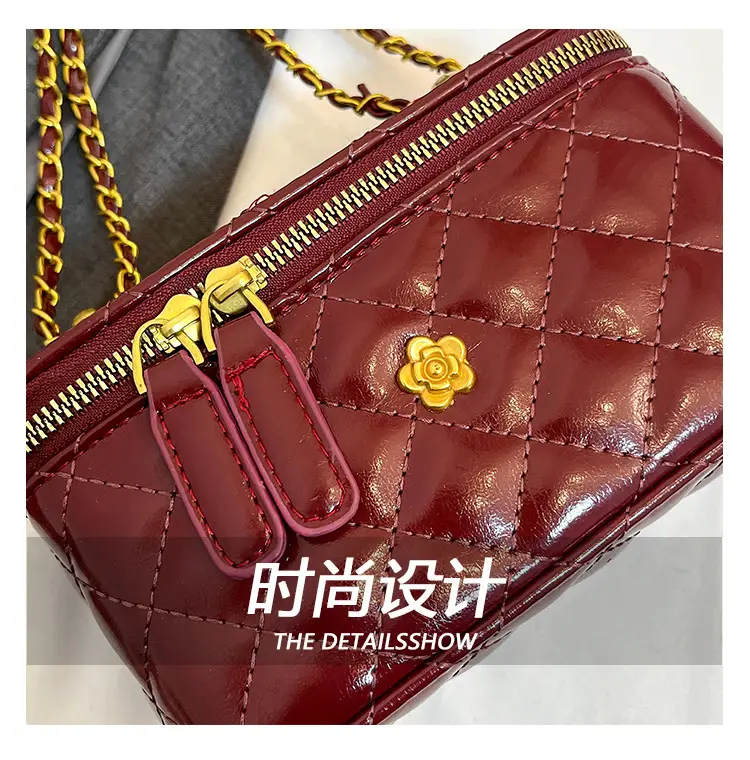 Chanel Style Diamond Chain Shoulder Bag for Women — feature 4