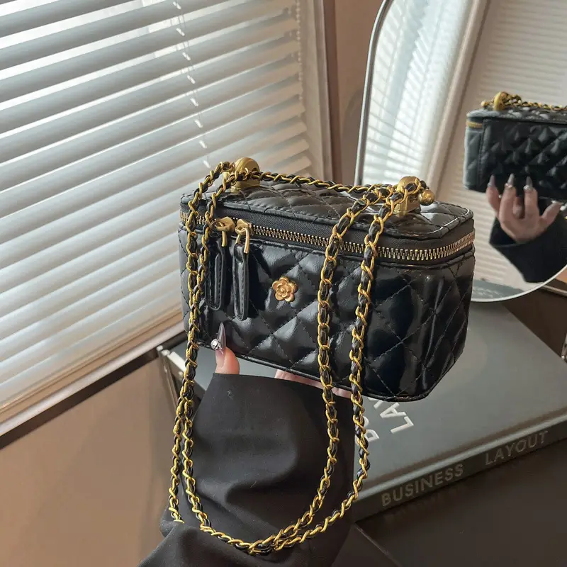 Chanel Style Diamond Chain Shoulder Bag for Women
