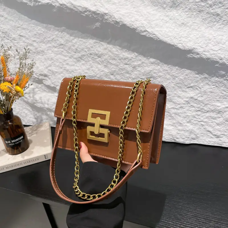 2025 New Fashion Shoulder Bags European American Retro Women's Bag - Image 8