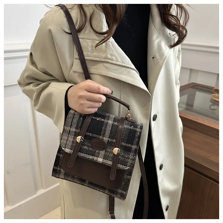 British College Style Plaid Shoulder Bag for Women — feature 18