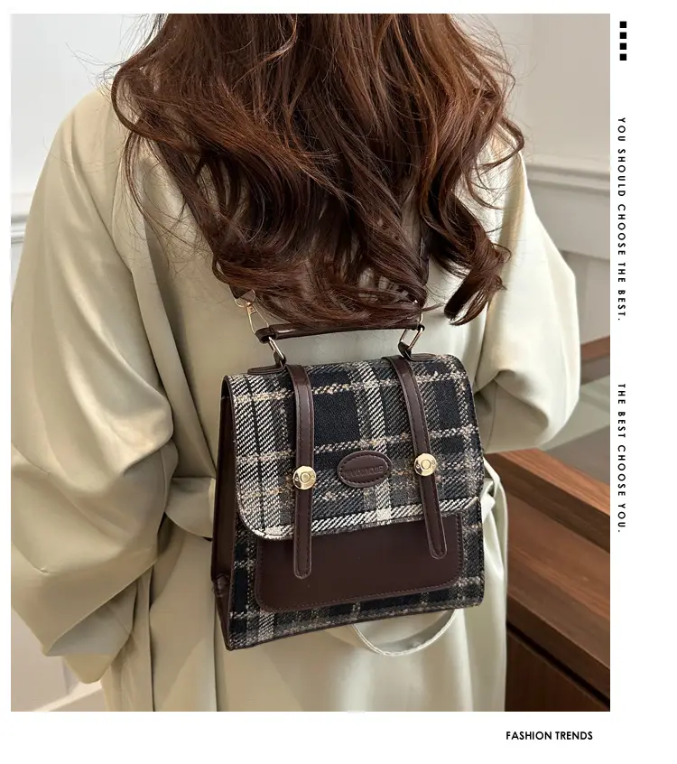 British College Style Plaid Shoulder Bag for Women — feature 2