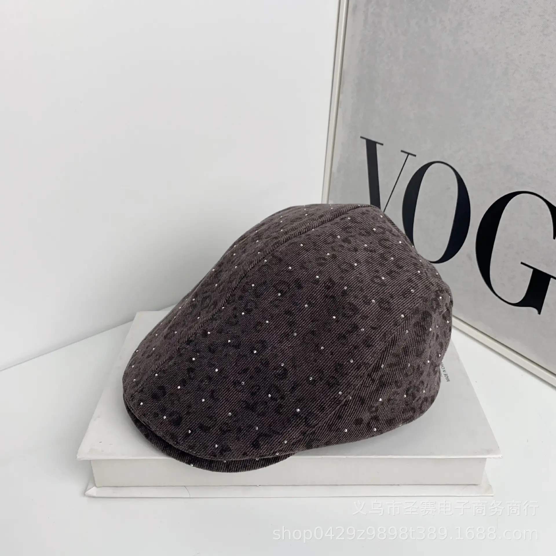 Japanese Gypsophila Rhinestone Leopard Print Hat - Image 4