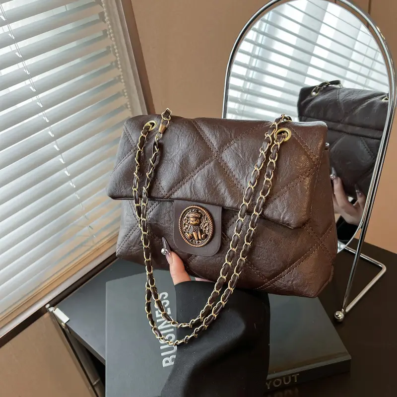 Women's Crossbody Bag with Rhombic Chain & Gold Logo - Image 3
