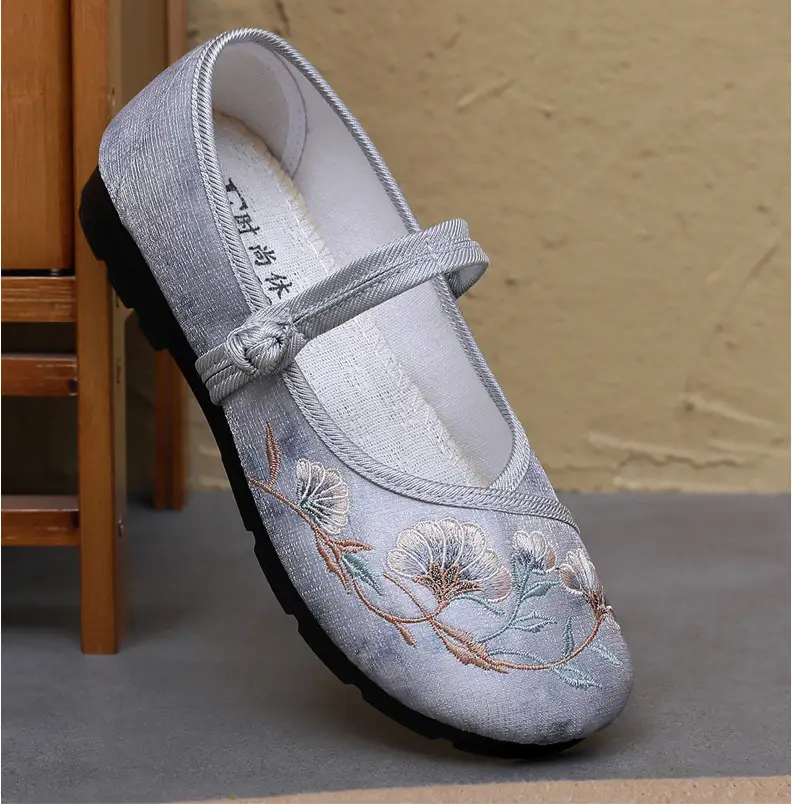 Ethnic Style Embroidered Shoes Antique Style Hanfu Shoes Old Beijing Cloth Shoes Women's Comfortable Soft Bottom Retro National Style Mother Shoes — feature 25