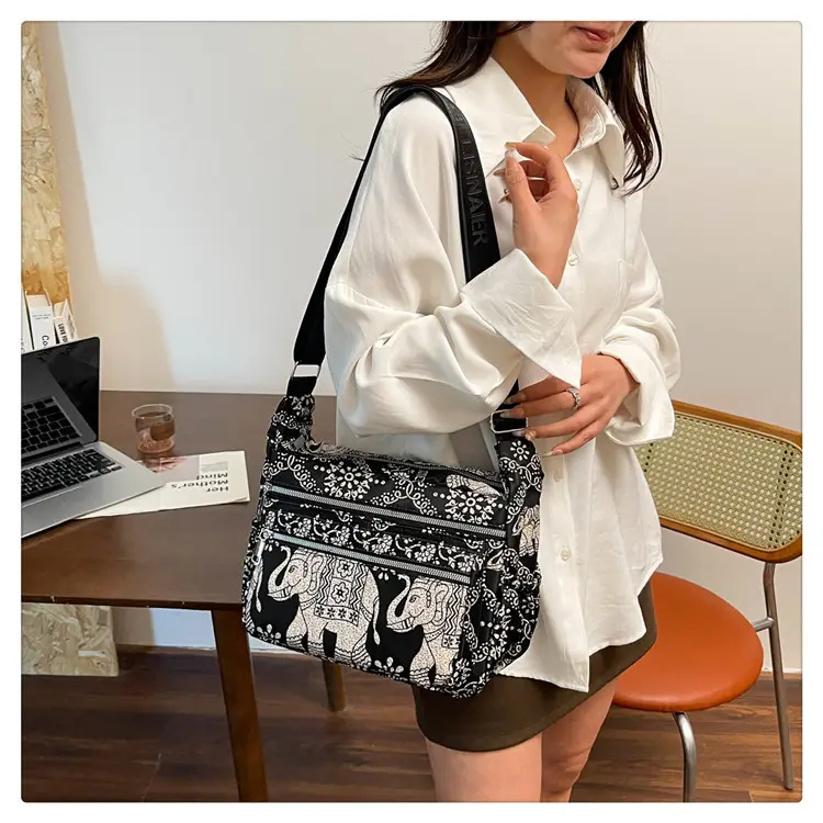 Women's Printed Oxford Shoulder Bag 2024 Large Capacity — feature 23