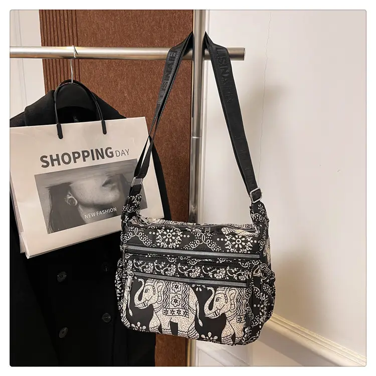 Women's Printed Oxford Shoulder Bag 2024 Large Capacity — feature 36