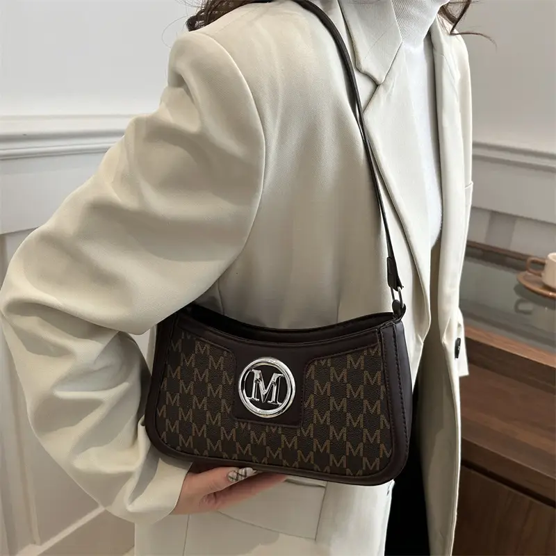 White Letter Print Shoulder Bag for Women - Image 7