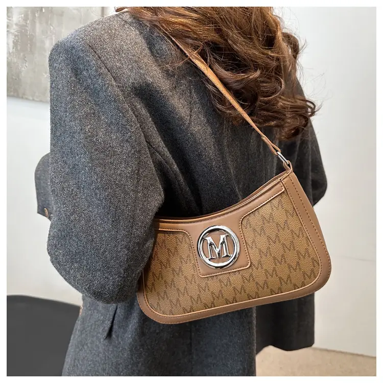 White Letter Print Shoulder Bag for Women — feature 13