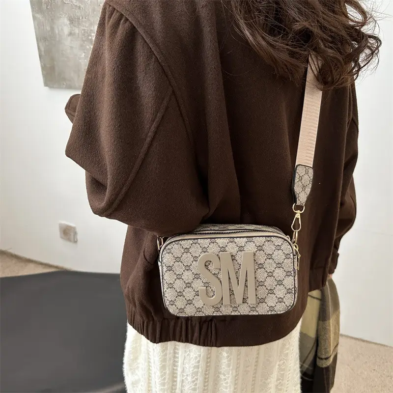 Women's Retro Crossbody Bag with Letter Print - Image 8