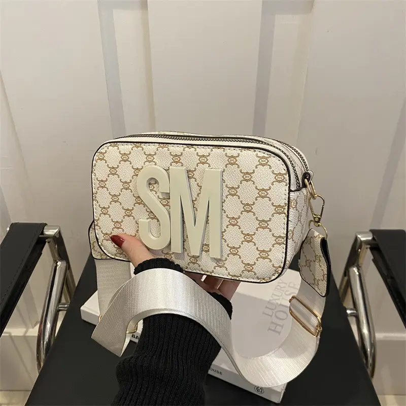 Women's Retro Crossbody Bag with Letter Print - Image 2