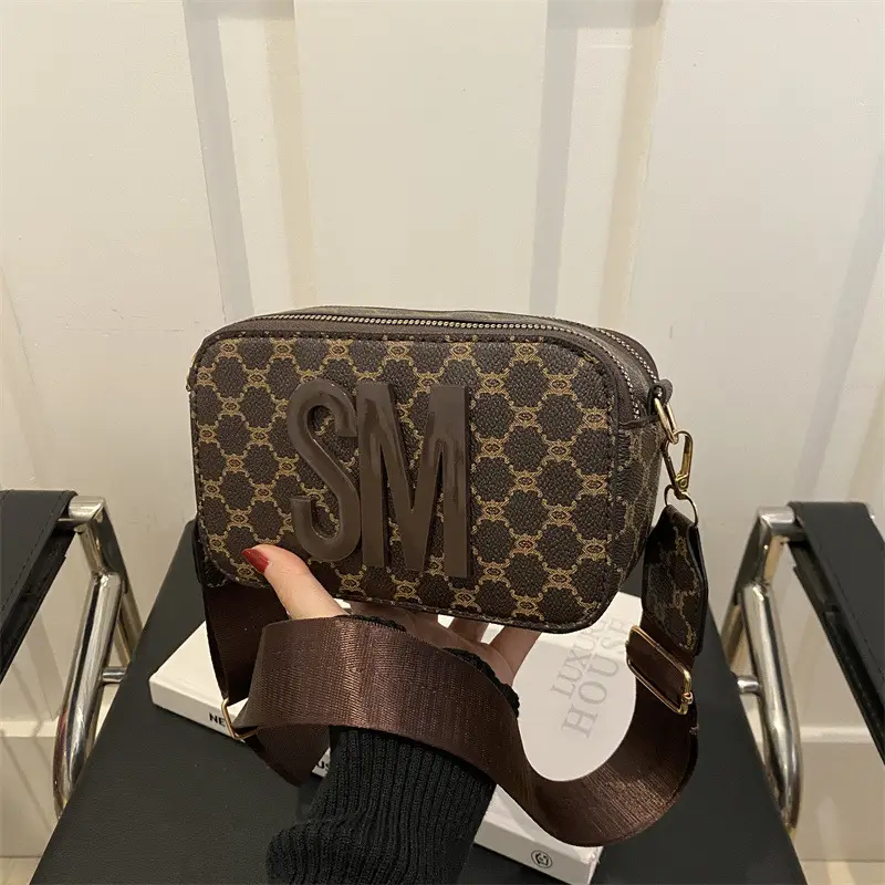 Women's Retro Crossbody Bag with Letter Print - Image 3