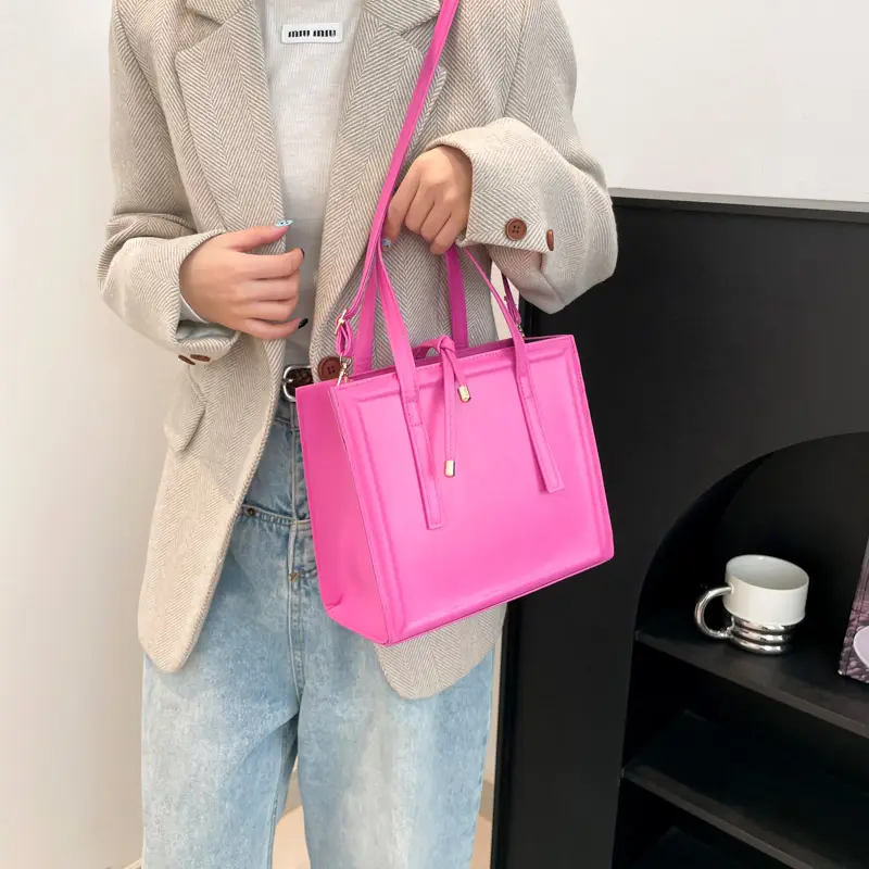 Women's Pink Square Shoulder Bag 2025 New Style - Image 8