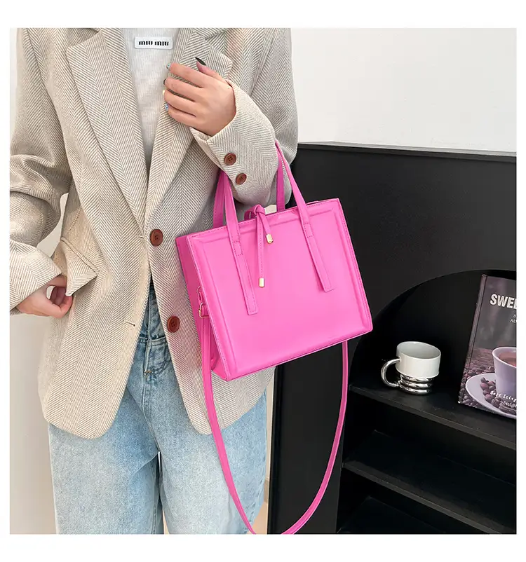 Women's Pink Square Shoulder Bag 2025 New Style — feature 13