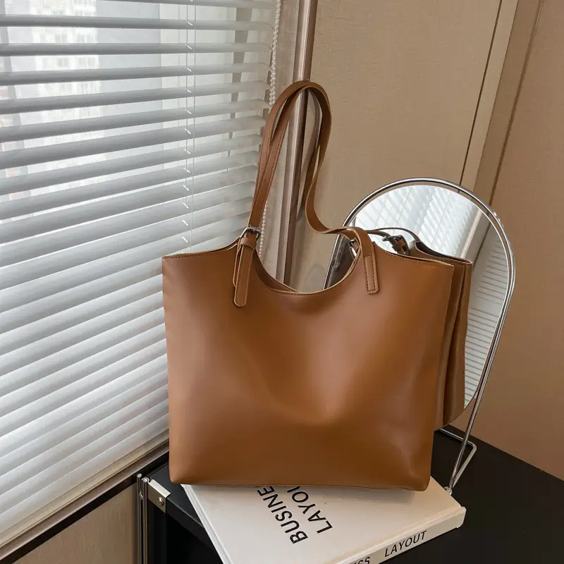 Women's Large Capacity Tan Shoulder Bag 2025 - Image 7